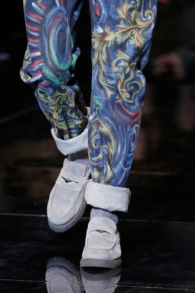 Look 36